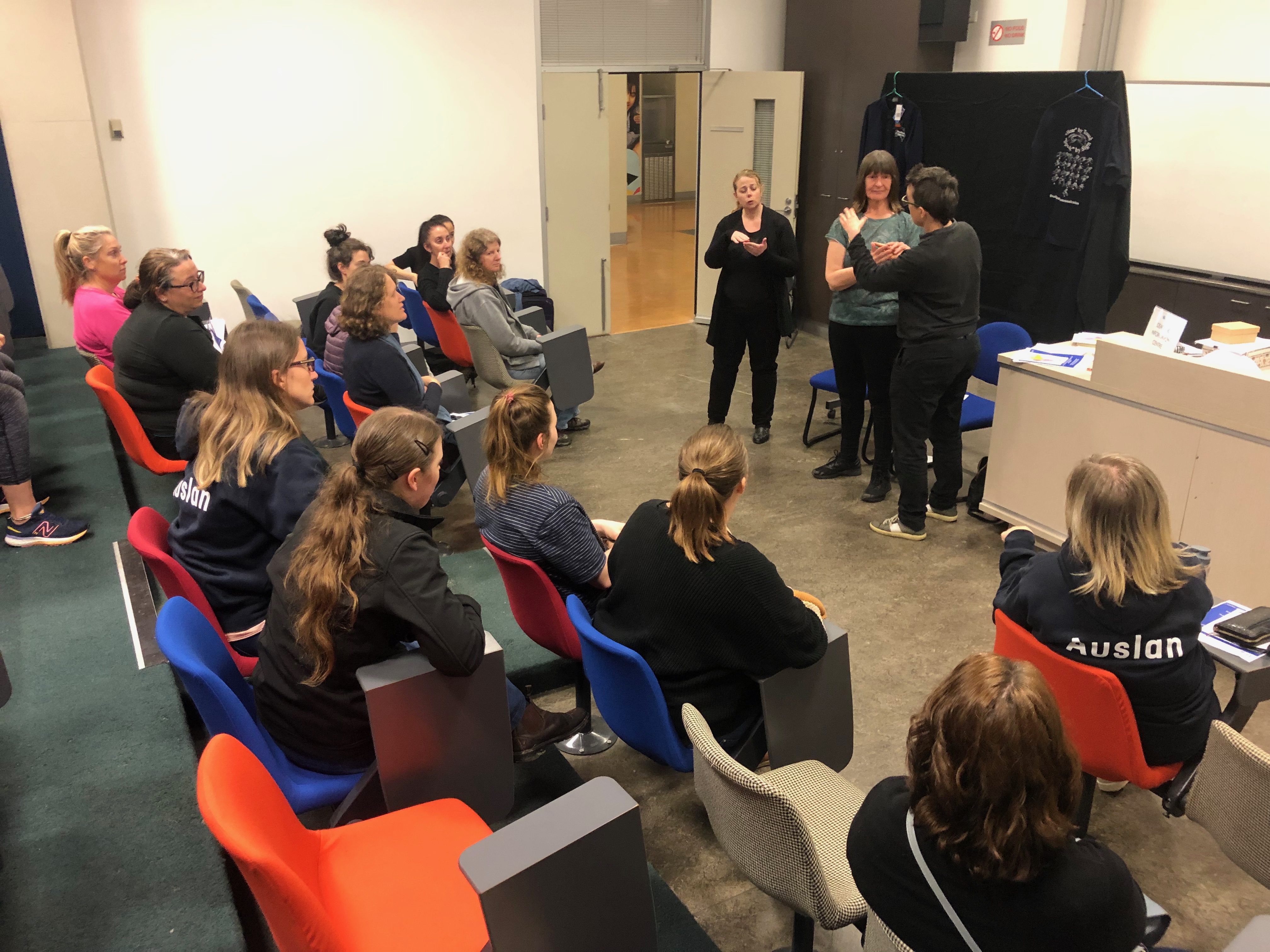 Deafblind awareness training for Auslan students, 28 Oct 2022
