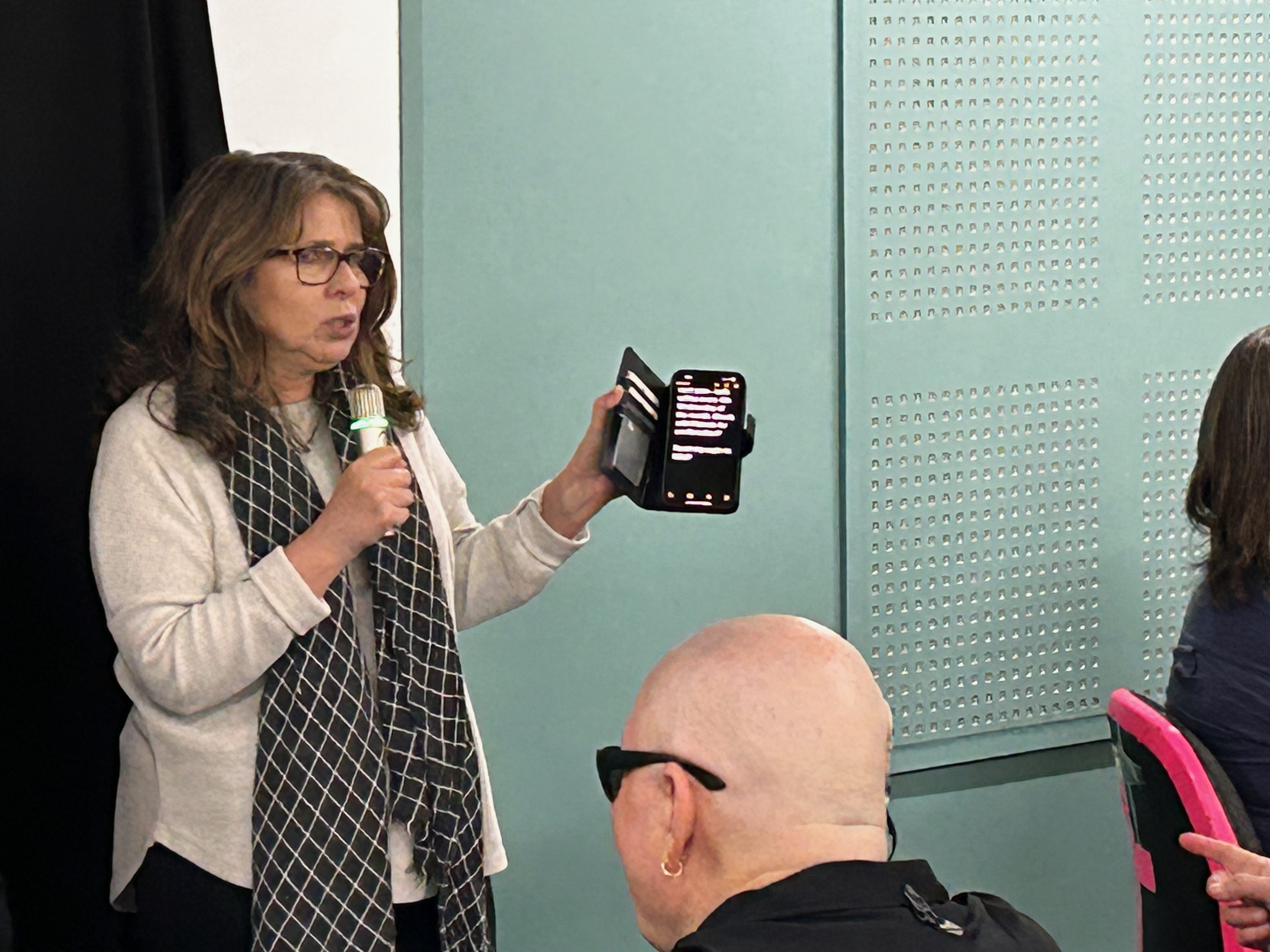 Deafblind Cafรฉ September 2024 – Communication independence